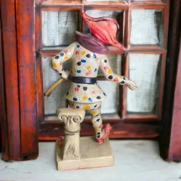 Vintage MCM 1950s Harlequin Clown Jester Figurine Resin Hand Painted in Italy - Picture 2 of 3
